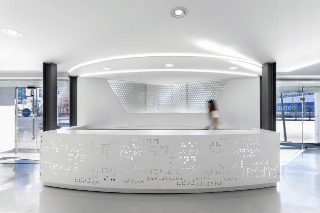 BIM建筑|波浪与白帆的奏歌:Mole药房 / KLab Architecture BIM建筑|波浪与白帆的奏歌:Mole药房 / KLab Architecture