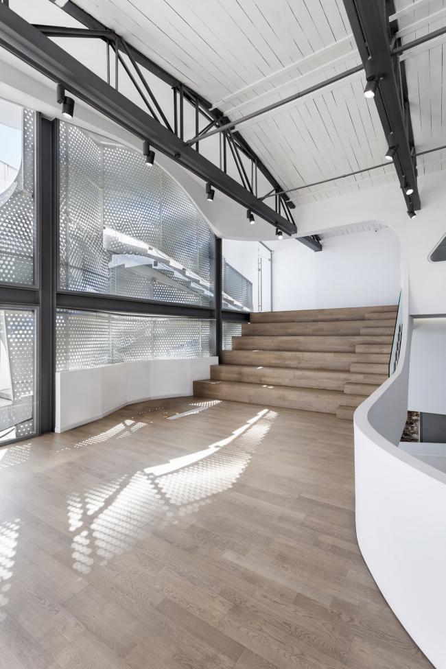BIM建筑|波浪与白帆的奏歌:Mole药房 / KLab Architecture BIM建筑|波浪与白帆的奏歌:Mole药房 / KLab Architecture