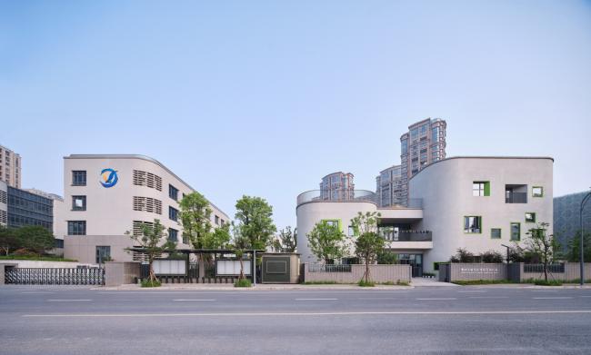 BIM建筑|杭州市成功小学从属幼儿园 / 浙江年夜学建筑设计研讨院 BIM建筑|杭州市成功小学从属幼儿园 / 浙江年夜学建筑设计研讨院