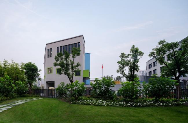 BIM建筑|杭州市成功小学从属幼儿园 / 浙江年夜学建筑设计研讨院 BIM建筑|杭州市成功小学从属幼儿园 / 浙江年夜学建筑设计研讨院