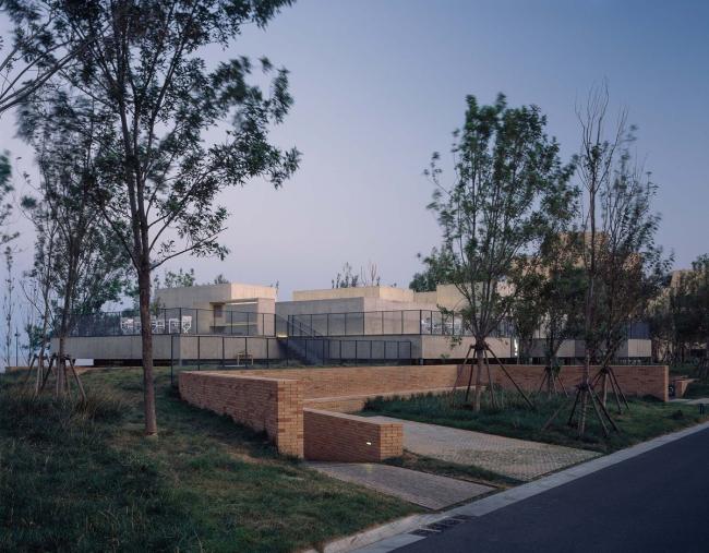 BIM建筑|海边 y 餐厅 / 直向建筑 BIM建筑|海边 y 餐厅 / 直向建筑