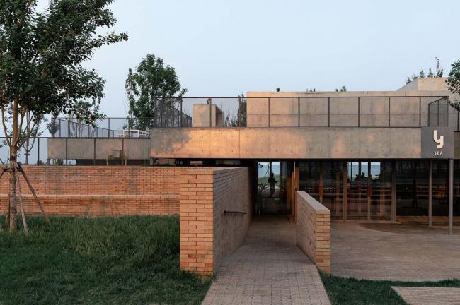 BIM建筑|海边 y 餐厅 / 直向建筑 BIM建筑|海边 y 餐厅 / 直向建筑