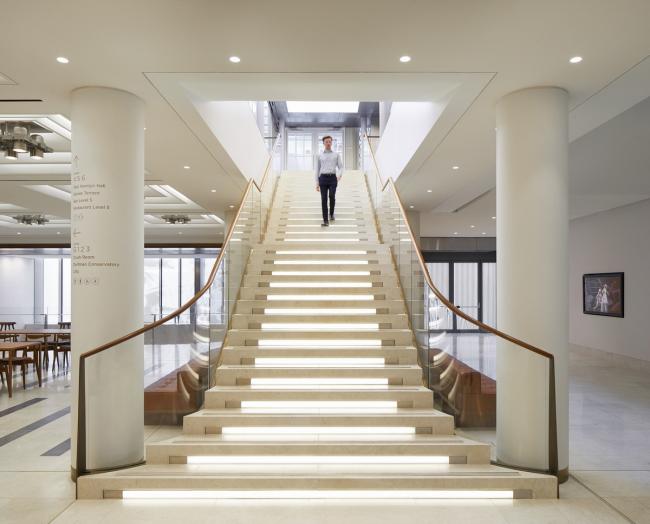 BIM建筑|高尚而典雅,古典与现代的碰撞:英国皇家歌剧院改建 / Stanton Williams BIM建筑|高尚而典雅,古典与现代的碰撞:英国皇家歌剧院改建 / Stanton Williams