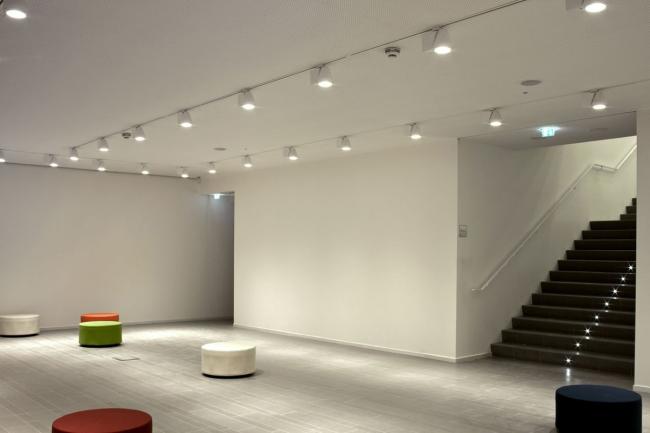 BIM建筑|拉内罗藏书楼 / 安德烈•马菲建筑事务所 BIM建筑|拉内罗藏书楼 / 安德烈•马菲建筑事务所