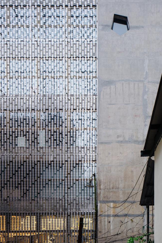 BIM建筑|OpenAsia 团体总部,两个焦点筒吊起的桥梁办公楼 / G8A Architecture & UrbanPlanning BIM建筑|OpenAsia 团体总部,两个焦点筒吊起的桥梁办公楼 / G8A Architecture & UrbanPlanning