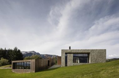 BIM建筑|原始朴实,布满天然雕塑美:Arrowtown 之家 / RTA工作室-BIM建筑网