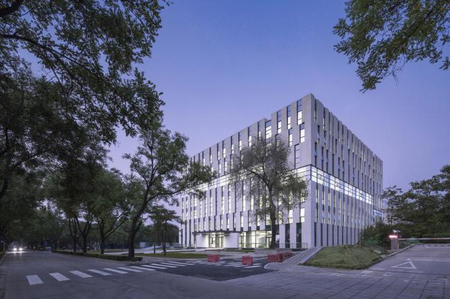 BIM建筑|清华年夜学法学院藏书楼 / KOKAISTUDIOS BIM建筑|清华年夜学法学院藏书楼 / KOKAISTUDIOS