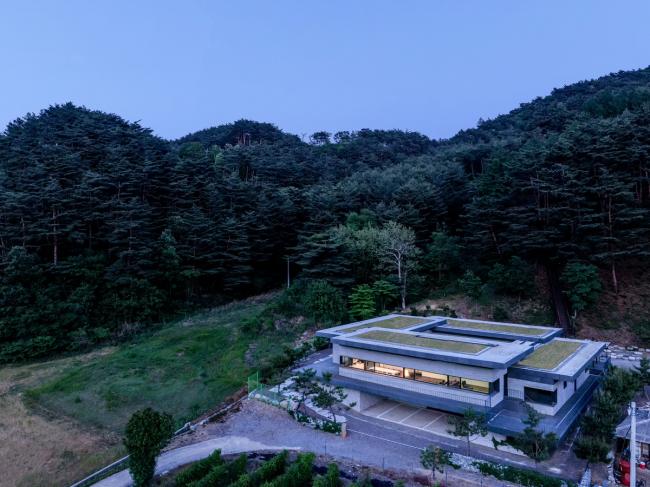 BIM建筑|天然礼序,朴素清幽:韩国麟蹄室第 / YKH Associates BIM建筑|天然礼序,朴素清幽:韩国麟蹄室第 / YKH Associates