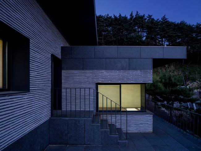 BIM建筑|天然礼序,朴素清幽:韩国麟蹄室第 / YKH Associates BIM建筑|天然礼序,朴素清幽:韩国麟蹄室第 / YKH Associates