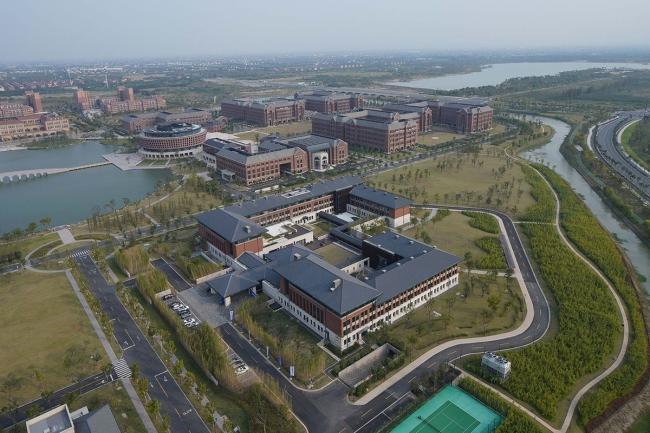 BIM建筑|浙江年夜学国际结合学院(海宁国际校区)西区书院 / 浙江年夜学建筑设计研讨院 BIM建筑|浙江年夜学国际结合学院(海宁国际校区)西区书院 / 浙江年夜学建筑设计研讨院