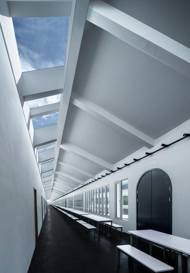 BIM建筑|秦岭山下百米食堂 / STUDIO QI BIM建筑|秦岭山下百米食堂 / STUDIO QI