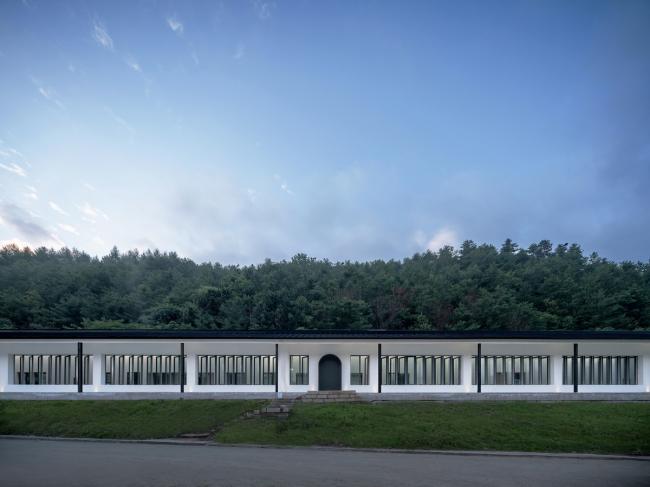 BIM建筑|秦岭山下百米食堂 / STUDIO QI BIM建筑|秦岭山下百米食堂 / STUDIO QI