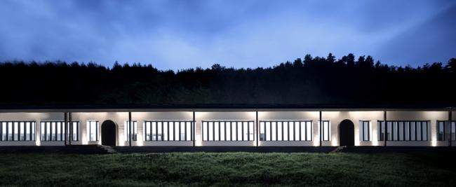 BIM建筑|秦岭山下百米食堂 / STUDIO QI BIM建筑|秦岭山下百米食堂 / STUDIO QI