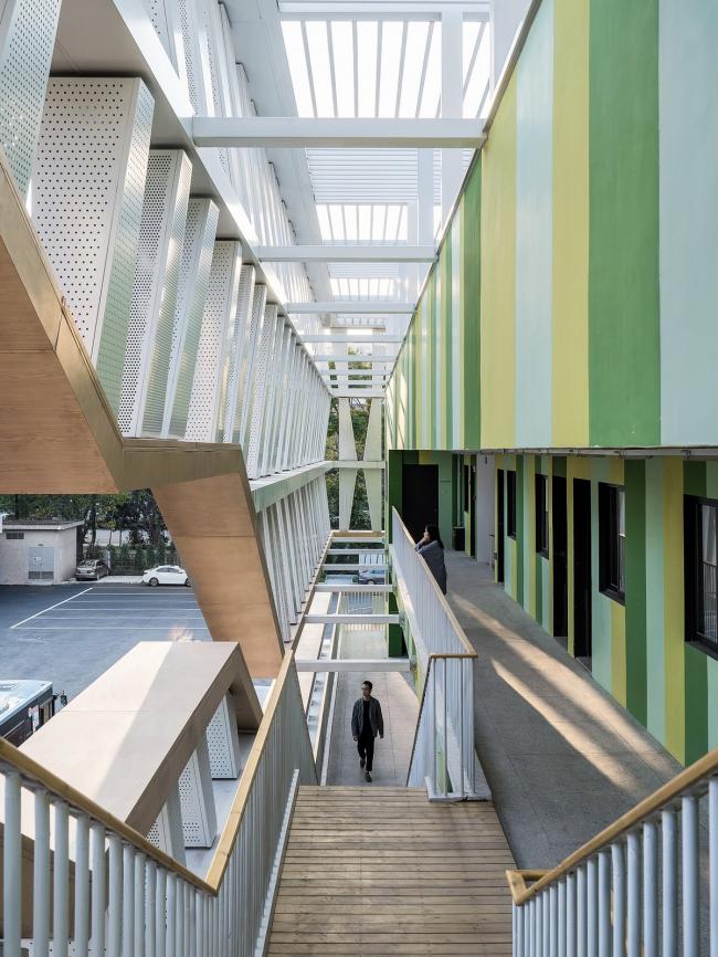 BIM建筑|一股小清爽袭来——莲花猴子交总站改革 / CCDI 墨照工作室 建筑鉴赏 第19张-BIM建筑网 BIM建筑|一股小清爽袭来——莲花猴子交总站改革 / CCDI 墨照工作室 建筑鉴赏 第19张