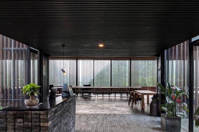 BIM建筑|山间餐厅与酒吧 / 休耕建筑 建筑鉴赏 第13张-BIM建筑网 BIM建筑|山间餐厅与酒吧 / 休耕建筑 建筑鉴赏 第13张