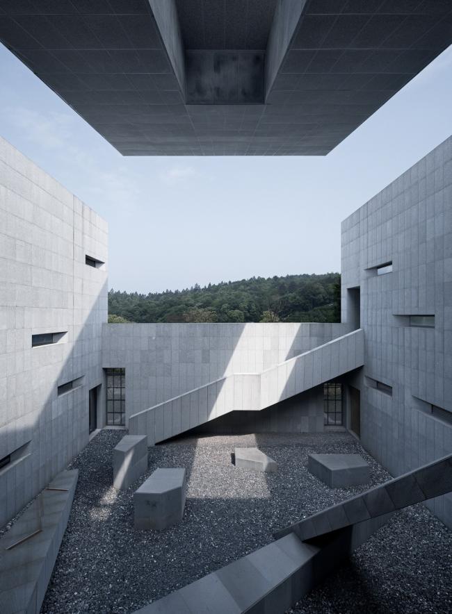 BIM建筑|性命的折枝 ——山河义士纪念馆建筑设计 / 浙江年夜学建筑设计研讨院 建筑鉴赏 第17张-BIM建筑网 BIM建筑|性命的折枝 ——山河义士纪念馆建筑设计 / 浙江年夜学建筑设计研讨院 建筑鉴赏 第17张