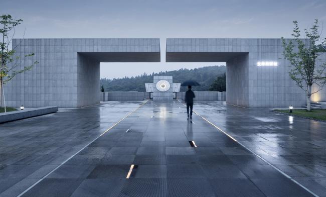 BIM建筑|性命的折枝 ——山河义士纪念馆建筑设计 / 浙江年夜学建筑设计研讨院 建筑鉴赏 第23张-BIM建筑网 BIM建筑|性命的折枝 ——山河义士纪念馆建筑设计 / 浙江年夜学建筑设计研讨院 建筑鉴赏 第23张