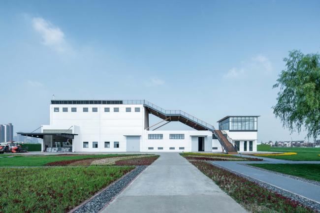 BIM建筑|嘉定朝阳村烘米厂改革 / 锋茂建筑 建筑鉴赏 第4张-BIM建筑网 BIM建筑|嘉定朝阳村烘米厂改革 / 锋茂建筑 建筑鉴赏 第4张