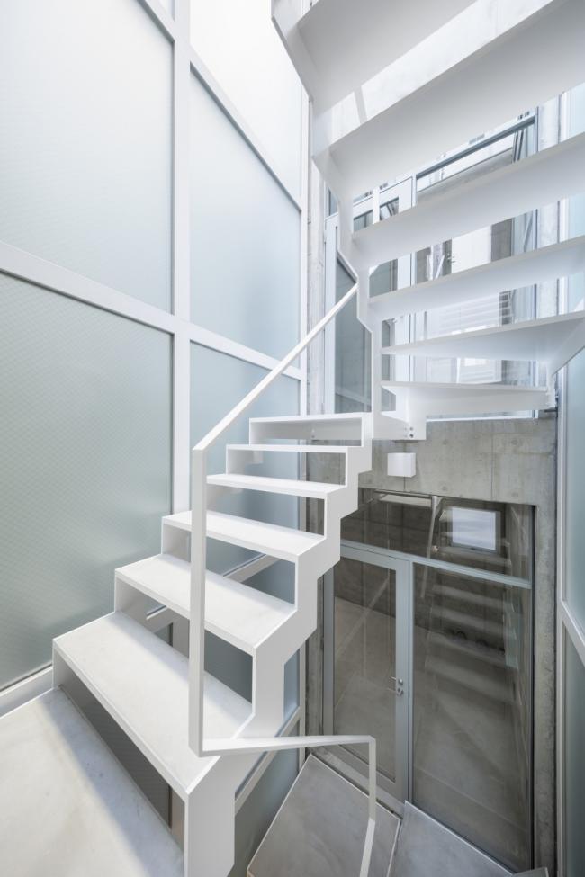 BIM建筑|在闹市冷巷中瞻仰天光:银座合租年夜楼 / SO&CO. 建筑鉴赏 第8张-BIM建筑网 BIM建筑|在闹市冷巷中瞻仰天光:银座合租年夜楼 / SO&CO. 建筑鉴赏 第8张