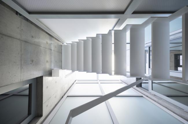 BIM建筑|在闹市冷巷中瞻仰天光:银座合租年夜楼 / SO&CO. 建筑鉴赏 第9张-BIM建筑网 BIM建筑|在闹市冷巷中瞻仰天光:银座合租年夜楼 / SO&CO. 建筑鉴赏 第9张