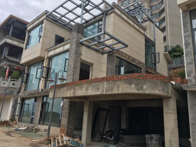 BIM建筑|纯净而浪漫,洱海边的婚纱摄影第宅 / 平介设计 建筑鉴赏 第7张-BIM建筑网 BIM建筑|纯净而浪漫,洱海边的婚纱摄影第宅 / 平介设计 建筑鉴赏 第7张
