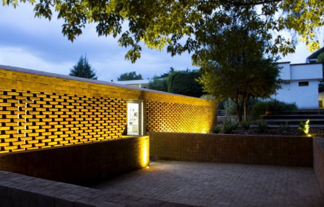 BIM建筑|落进人世的智者宝盒:莫雷利亚文化中间 / Iván Marín + Doho constructivo 建筑鉴赏 第9张-BIM建筑网 BIM建筑|落进人世的智者宝盒:莫雷利亚文化中间 / Iván Marín + Doho constructivo 建筑鉴赏 第9张