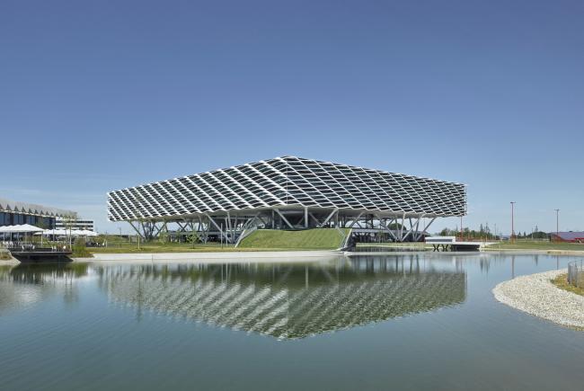 BIM建筑|活气四射,芳华洋溢——阿迪达斯园区 / Behnisch Architekten 建筑鉴赏 第4张-BIM建筑网 BIM建筑|活气四射,芳华洋溢——阿迪达斯园区 / Behnisch Architekten 建筑鉴赏 第4张