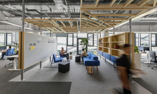BIM建筑|活气四射,芳华洋溢——阿迪达斯园区 / Behnisch Architekten 建筑鉴赏 第10张-BIM建筑网 BIM建筑|活气四射,芳华洋溢——阿迪达斯园区 / Behnisch Architekten 建筑鉴赏 第10张
