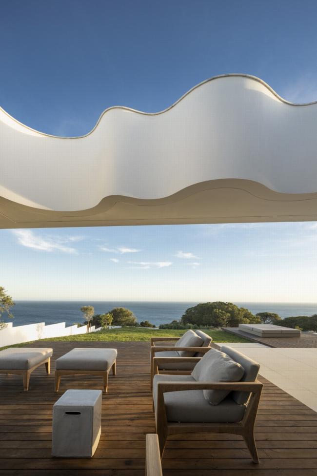 BIM建筑|一缕来自豪海的光:LuxMare 私宅 / Mário Martins Atelier 建筑鉴赏 第18张-BIM建筑网 BIM建筑|一缕来自豪海的光:LuxMare 私宅 / Mário Martins Atelier 建筑鉴赏 第18张
