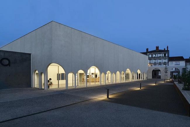 BIM建筑|法国里永片子院 / Tracks Architects 建筑鉴赏 第4张-BIM建筑网 BIM建筑|法国里永片子院 / Tracks Architects 建筑鉴赏 第4张