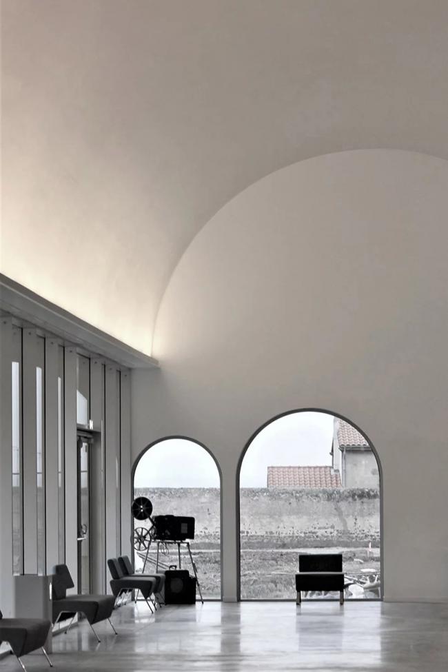 BIM建筑|法国里永片子院 / Tracks Architects 建筑鉴赏 第8张-BIM建筑网 BIM建筑|法国里永片子院 / Tracks Architects 建筑鉴赏 第8张