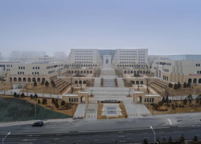 BIM建筑|延安年夜学新校区计划设计 / 清华年夜学建筑设计研讨院 建筑鉴赏 第5张-BIM建筑网 BIM建筑|延安年夜学新校区计划设计 / 清华年夜学建筑设计研讨院 建筑鉴赏 第5张