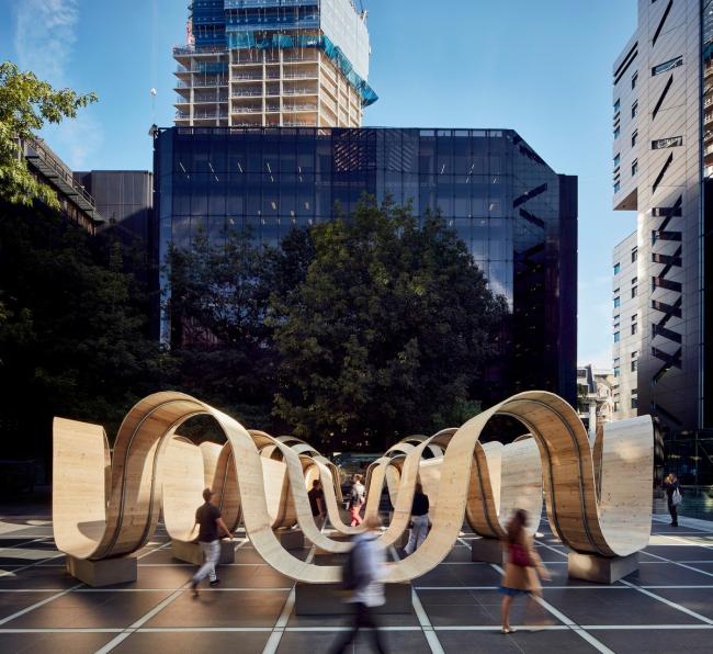 BIM建筑|2019 伦敦设计节波形木构装配:“请落座” / 保罗•考克斯奇 建筑鉴赏 第9张-BIM建筑网 BIM建筑|2019 伦敦设计节波形木构装配:“请落座” / 保罗•考克斯奇 建筑鉴赏 第9张