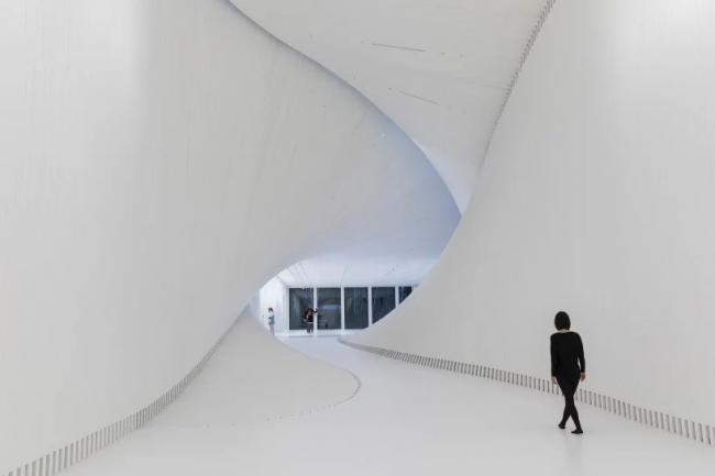 BIM建筑|由BIG打造的“扭体博物馆”在挪威 kistefos 雕塑公园揭幕 BIM视界 第8张-BIM建筑网 BIM建筑|由BIG打造的“扭体博物馆”在挪威 kistefos 雕塑公园揭幕 BIM视界 第8张