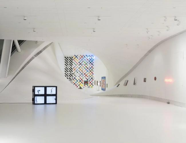 BIM建筑|由BIG打造的“扭体博物馆”在挪威 kistefos 雕塑公园揭幕 BIM视界 第12张-BIM建筑网 BIM建筑|由BIG打造的“扭体博物馆”在挪威 kistefos 雕塑公园揭幕 BIM视界 第12张