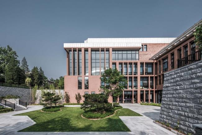 BIM建筑|清华年夜学藏书楼北楼 / 清华年夜学建筑设计研讨院 建筑鉴赏 第8张-BIM建筑网 BIM建筑|清华年夜学藏书楼北楼 / 清华年夜学建筑设计研讨院 建筑鉴赏 第8张