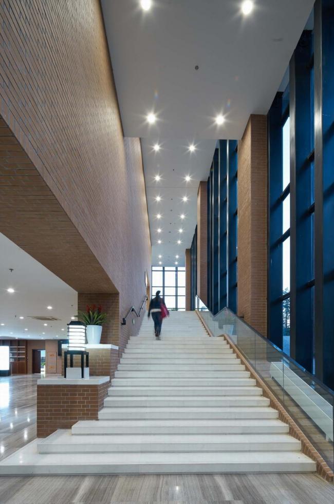 BIM建筑|清华年夜学藏书楼北楼 / 清华年夜学建筑设计研讨院 建筑鉴赏 第14张-BIM建筑网 BIM建筑|清华年夜学藏书楼北楼 / 清华年夜学建筑设计研讨院 建筑鉴赏 第14张