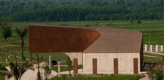 BIM建筑|以自由之气力冲向蓝天:Dashte Noor 健身馆 / Narges Nassiri-Toosi 建筑鉴赏 第3张-BIM建筑网 BIM建筑|以自由之气力冲向蓝天:Dashte Noor 健身馆 / Narges Nassiri-Toosi 建筑鉴赏 第3张