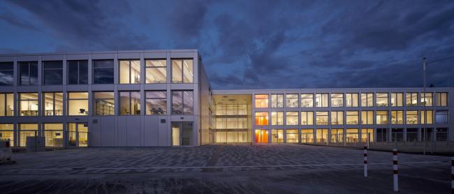 BIM建筑|马尔斯多夫综合中学,德国 / NKBAK 建筑鉴赏 第14张-BIM建筑网 BIM建筑|马尔斯多夫综合中学,德国 / NKBAK 建筑鉴赏 第14张