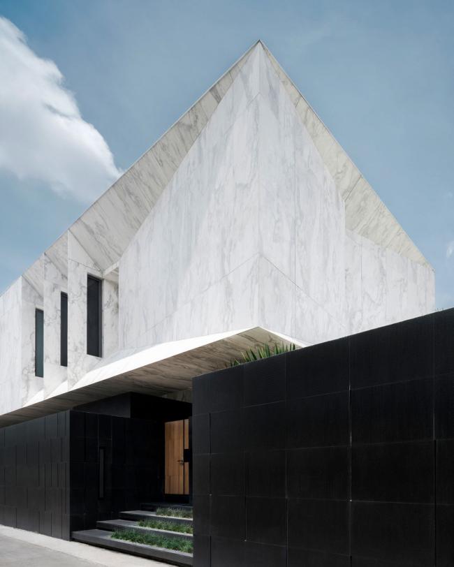 BIM建筑|轻巧悬浮的年夜理石之家 / Openbox Architects 建筑鉴赏 第6张-BIM建筑网 BIM建筑|轻巧悬浮的年夜理石之家 / Openbox Architects 建筑鉴赏 第6张