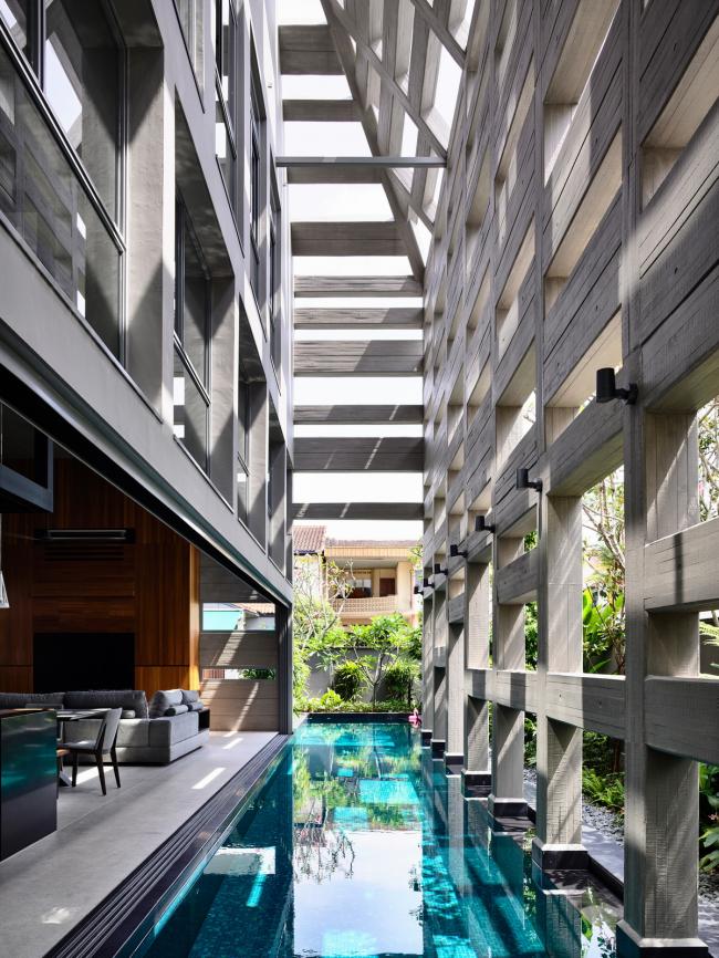BIM建筑|混凝土日光室第,展示梁柱构造之美 / HYLA Architects 建筑鉴赏 第5张-BIM建筑网 BIM建筑|混凝土日光室第,展示梁柱构造之美 / HYLA Architects 建筑鉴赏 第5张
