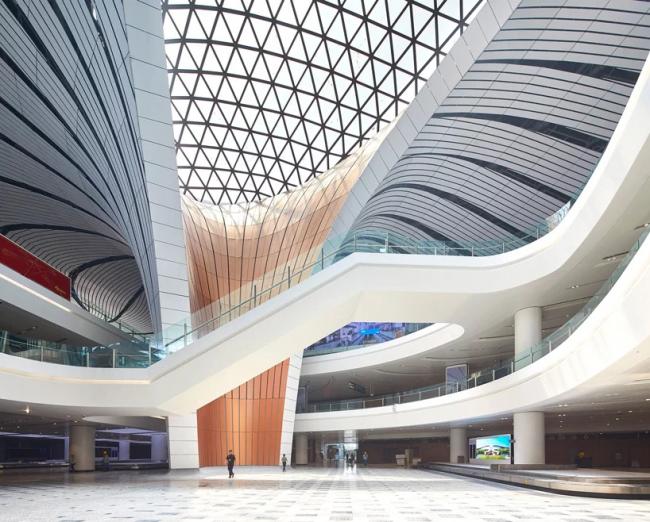 BIM建筑|北京年夜兴国际机场 / 扎哈·哈迪德建筑事务所 建筑鉴赏 第14张-BIM建筑网 BIM建筑|北京年夜兴国际机场 / 扎哈·哈迪德建筑事务所 建筑鉴赏 第14张