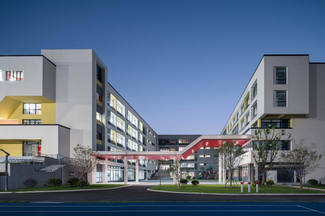 BIM建筑|上海青浦协和双语学校 / 上海实现建筑设计事务所 BIM建筑|上海青浦协和双语学校 / 上海实现建筑设计事务所