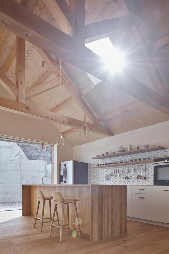BIM建筑|富于童趣的白色小房子:布拉格度假屋 / Atelier 111 Architekti BIM建筑|富于童趣的白色小房子:布拉格度假屋 / Atelier 111 Architekti