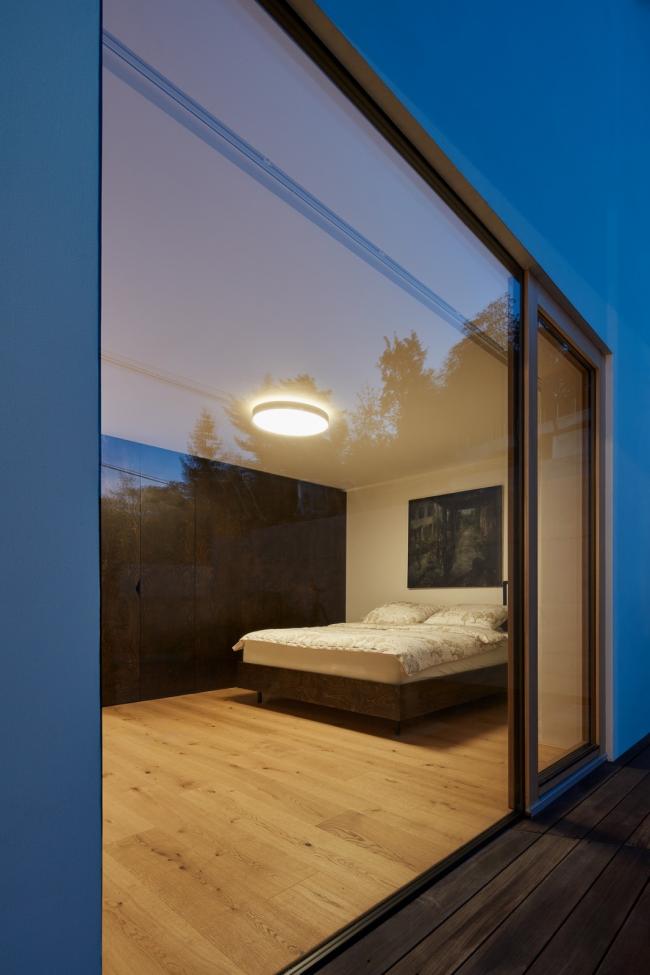 BIM建筑|富于童趣的白色小房子:布拉格度假屋 / Atelier 111 Architekti BIM建筑|富于童趣的白色小房子:布拉格度假屋 / Atelier 111 Architekti