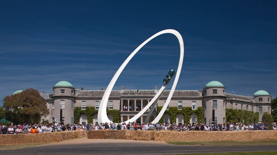 BIM建筑|格里·朱达创作“纯粹而简单”的赛车雕塑 BIM建筑|格里·朱达创作“纯粹而简单”的赛车雕塑