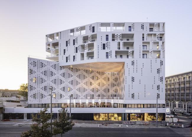 BIM建筑|如纯白蕾丝裙般优雅圣洁:蒙特皮埃酒店综合体 / Manuelle Gautrand Architecture BIM建筑|如纯白蕾丝裙般优雅圣洁:蒙特皮埃酒店综合体 / Manuelle Gautrand Architecture