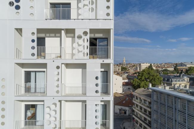 BIM建筑|如纯白蕾丝裙般优雅圣洁:蒙特皮埃酒店综合体 / Manuelle Gautrand Architecture BIM建筑|如纯白蕾丝裙般优雅圣洁:蒙特皮埃酒店综合体 / Manuelle Gautrand Architecture