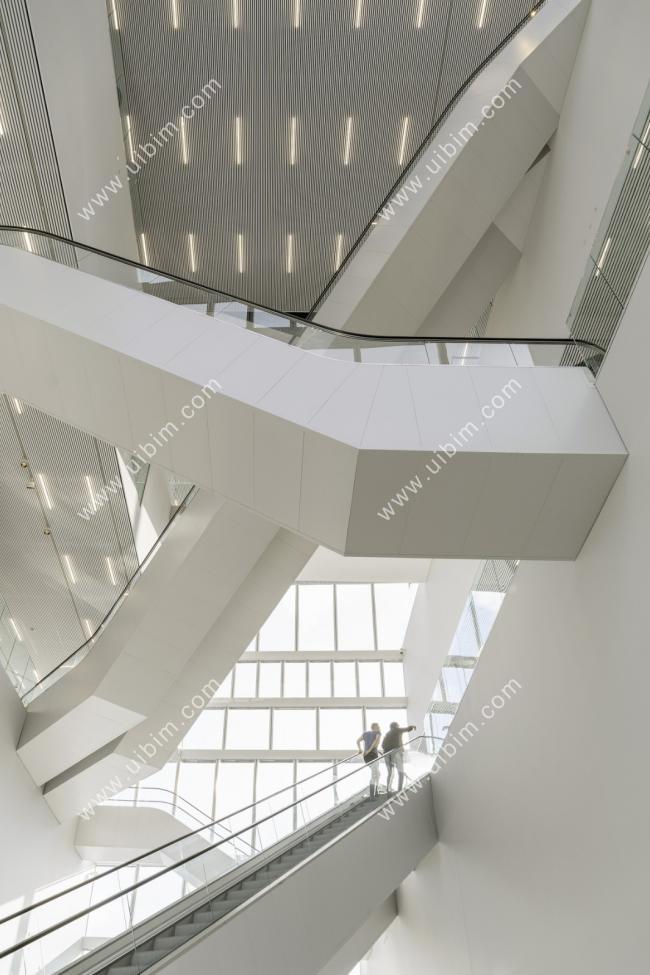 BIM建筑|格罗宁根多功能会议中心 / NL建筑事务所 BIM建筑|格罗宁根多功能会议中心 / NL建筑事务所