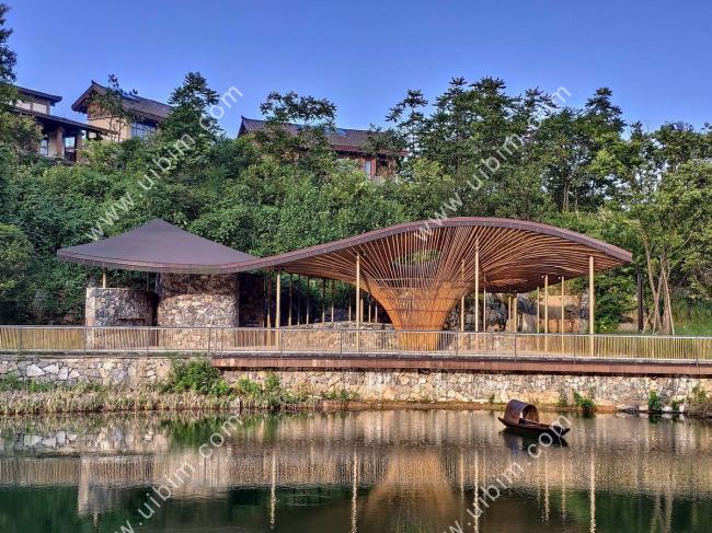 BIM建筑|似轻柔的山风拂过:武隆归原小镇茶亭 / 纬图设计机构 BIM建筑|似轻柔的山风拂过:武隆归原小镇茶亭 / 纬图设计机构
